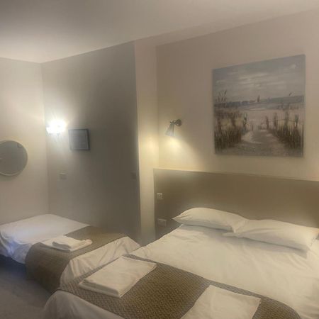 The Old Custom House Apartman Poole Kültér fotó